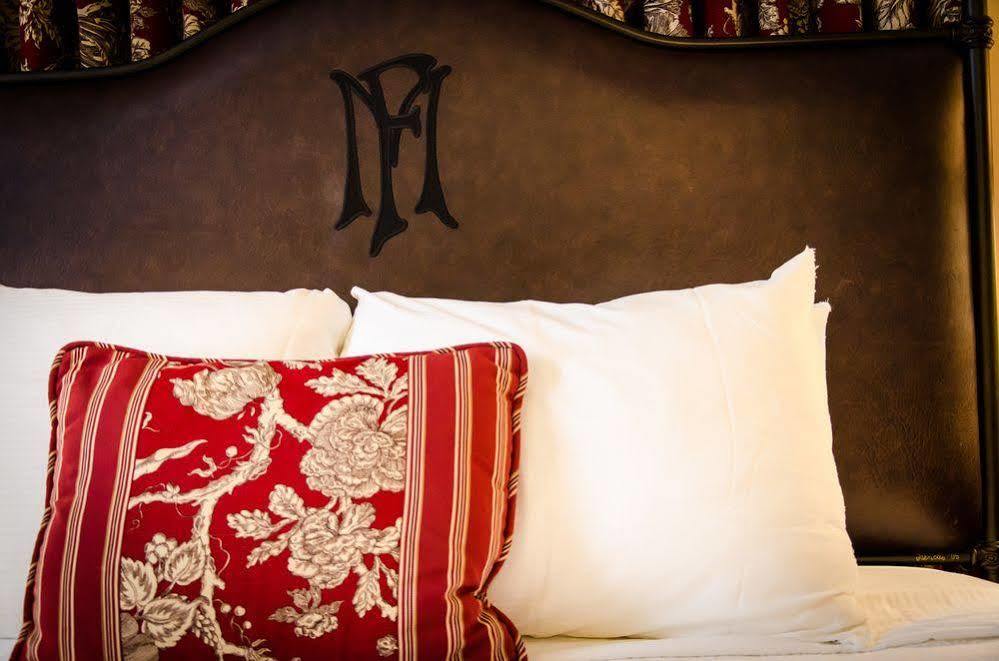 General Francis Marion Hotel Eksteriør billede